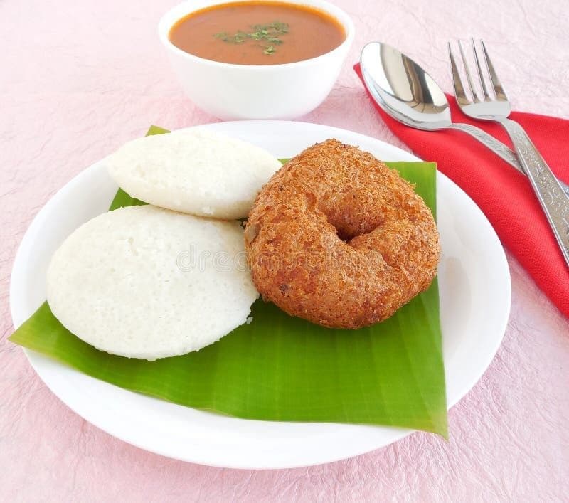 2 Vada and 1 Idli